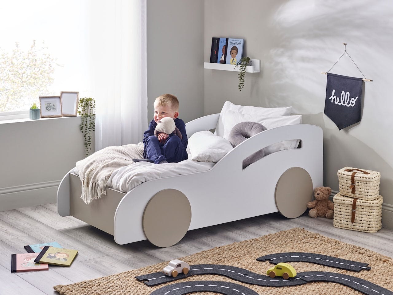 Julian Bowen Kids Bed Single 90cm 3ft Atlantis Toddler Car Bed - White Bed Kings