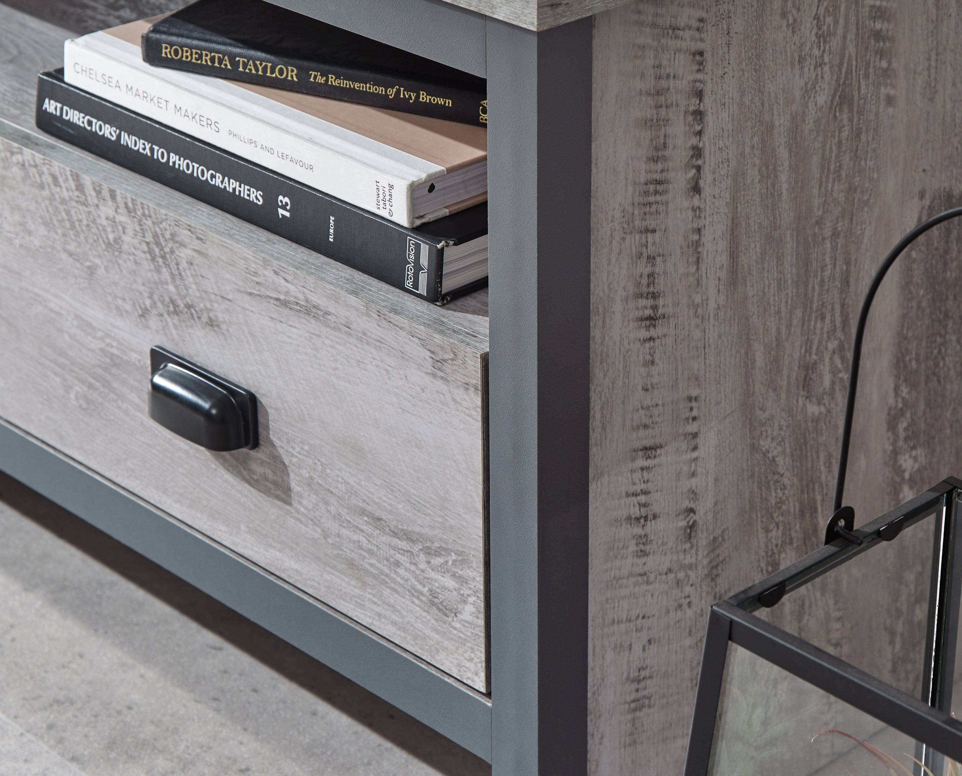 GFW TV Unit Boston Corner Tv Unit Grey Bed Kings