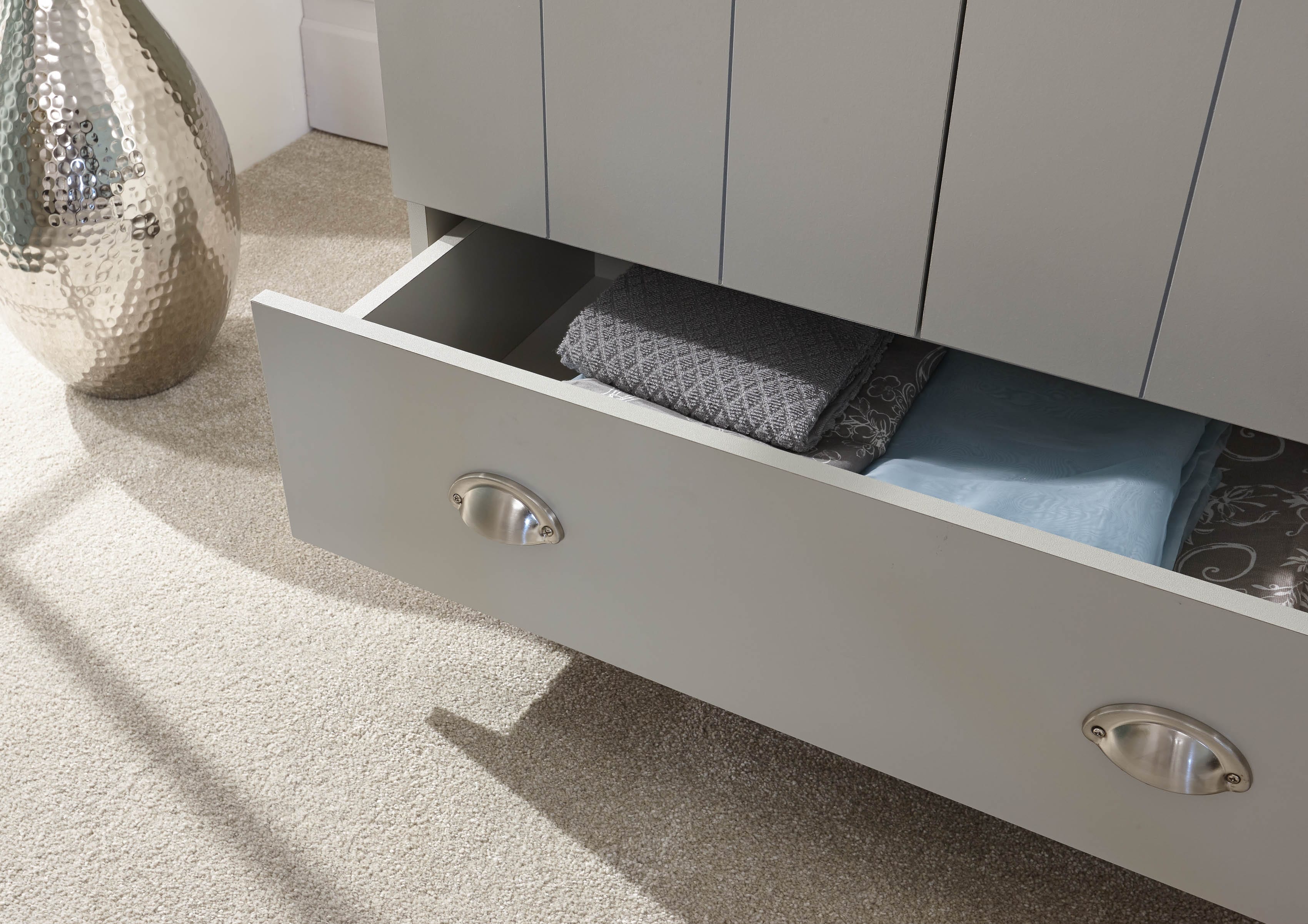 GFW Wardrobe Kendal 2 Door 1 Drawer Wardrobe Grey Bed Kings