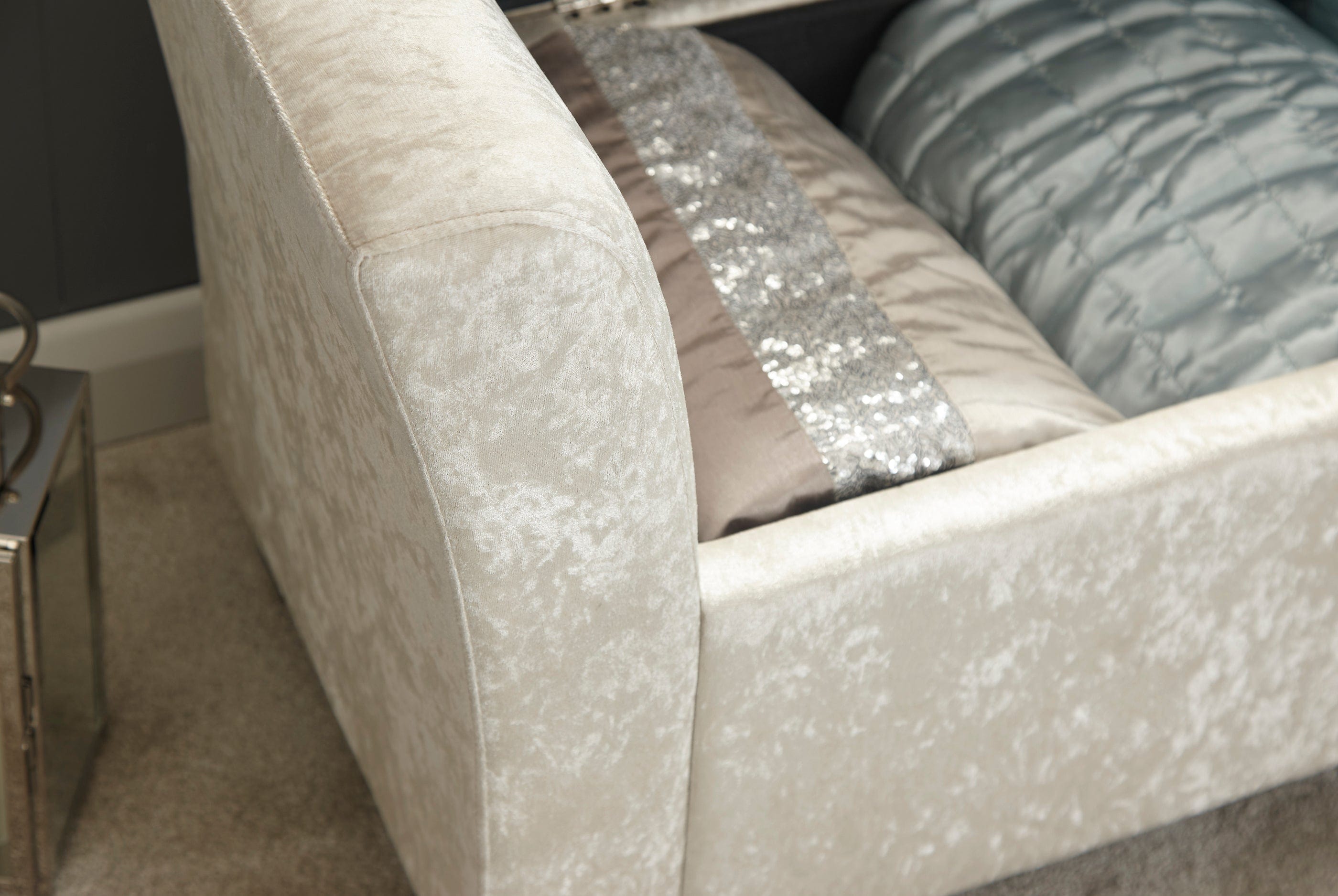 GFW Window Seat Verona Window Seat Oyster Crushed Velvet Bed Kings