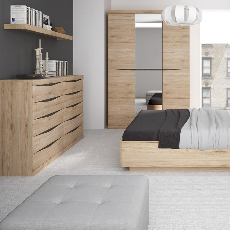 FTG Chest Of Drawers Kensington 4 + 4 Wide Chest of Drawers Oak Bed Kings