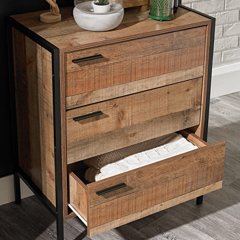 LPD Chest Of Drawers Hoxton Chest Of Drawers Bed Kings