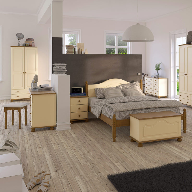 FTG Storage Ottoman Richmond Ottoman Cream & Pine Bed Kings