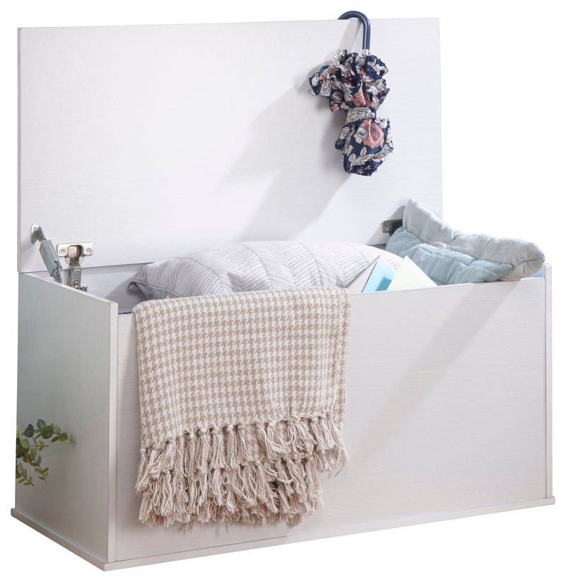 GFW Storage Ottoman Panama Ottoman Storage Box White Bed Kings