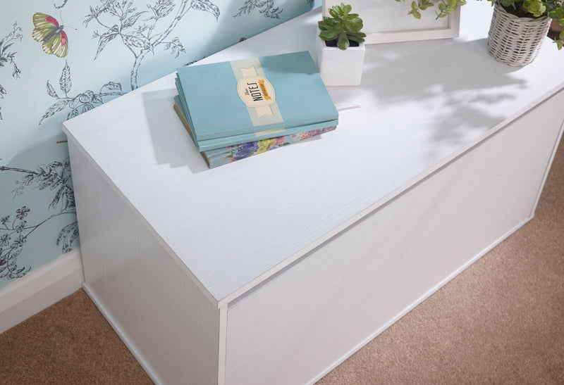 GFW Storage Ottoman Panama Ottoman Storage Box White Bed Kings