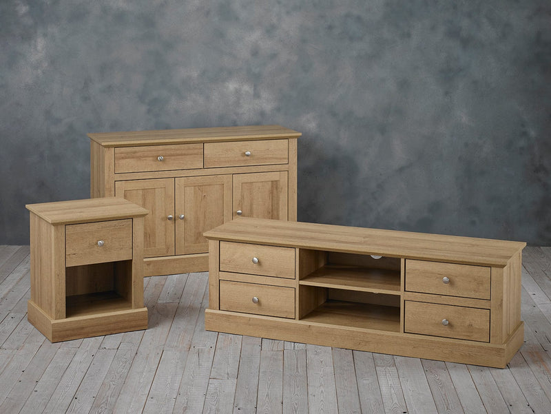 LPD TV Unit Devon TV Unit Oak Bed Kings
